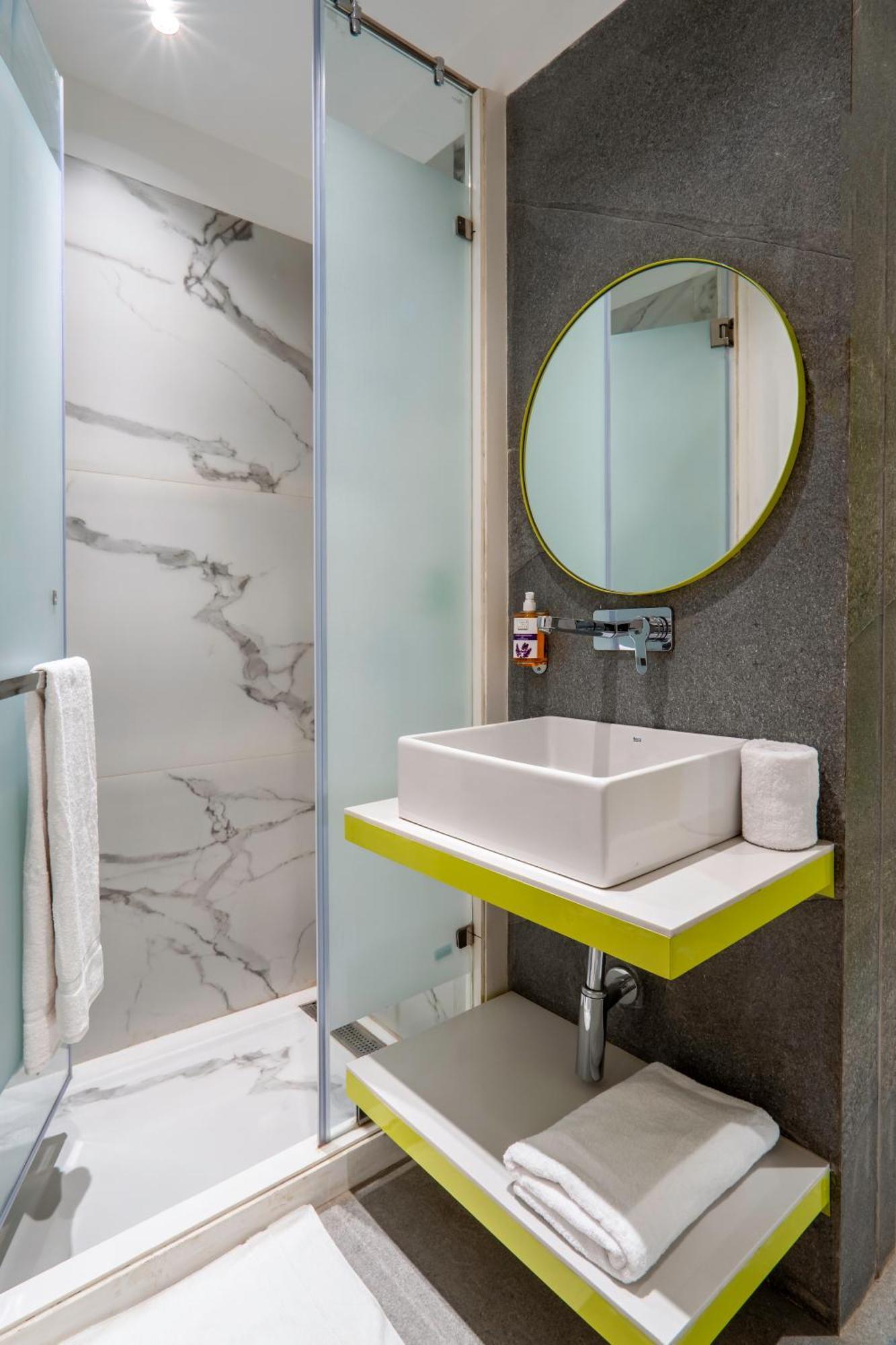 Hotel Le Roi Express Karol Bagh Делі Екстер'єр фото
