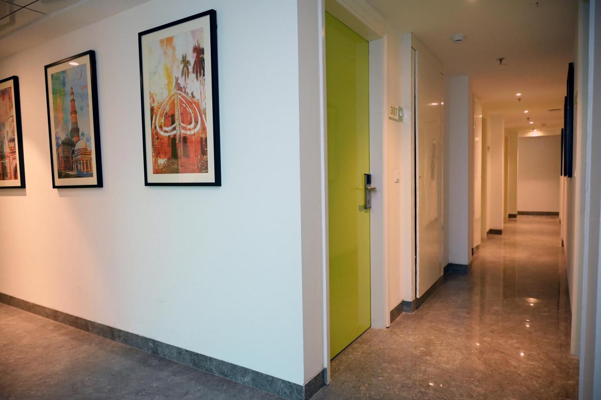 Hotel Le Roi Express Karol Bagh Делі Екстер'єр фото