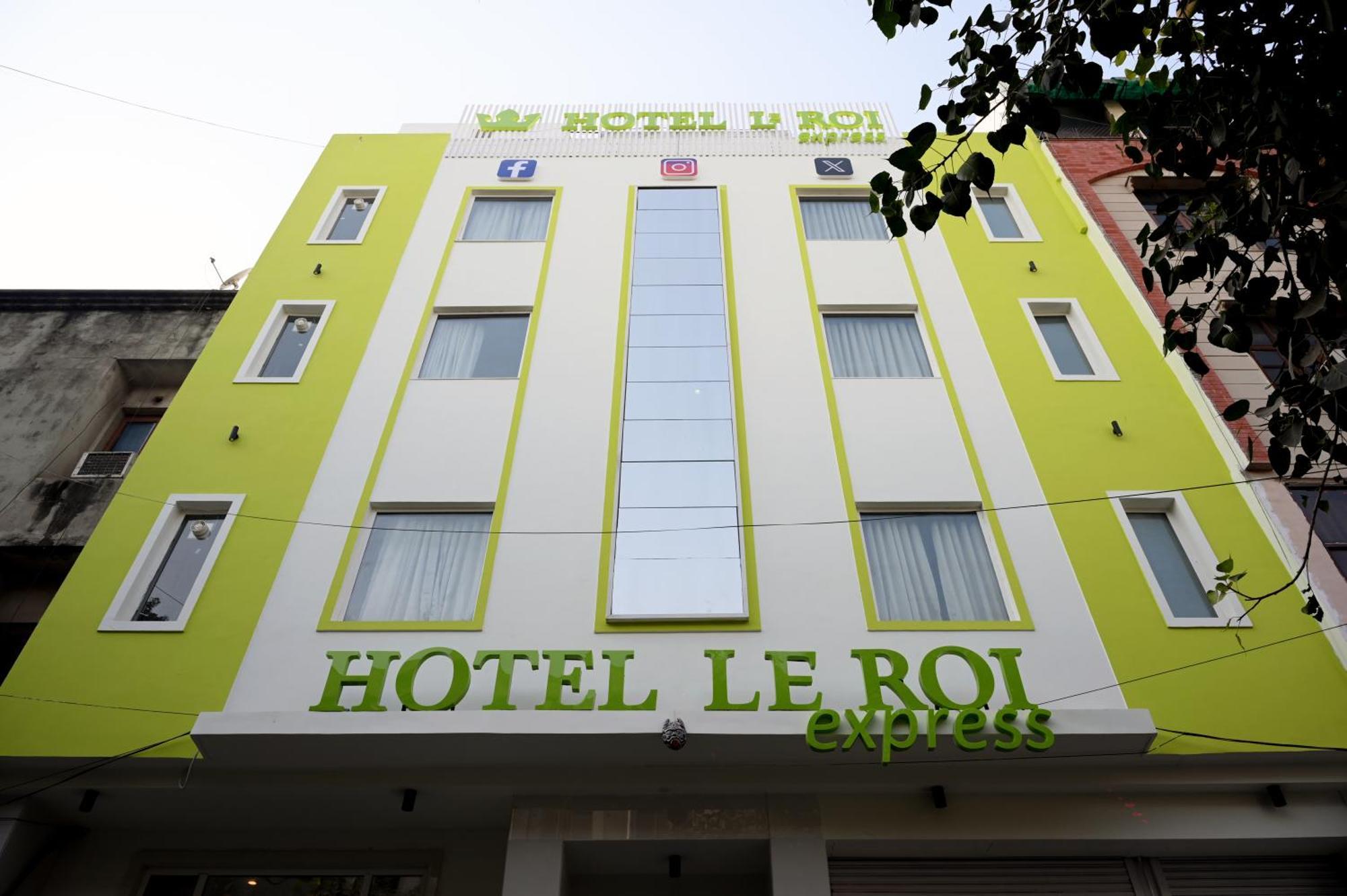 Hotel Le Roi Express Karol Bagh Делі Екстер'єр фото